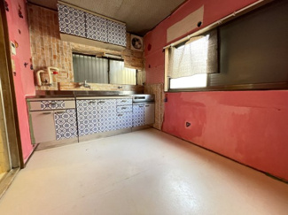 【居間・リビング】 | 岸和田3丁目中古戸建