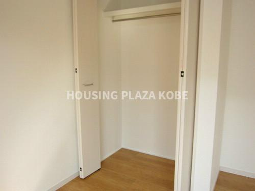 H.Cフラッツ須磨関守の収納