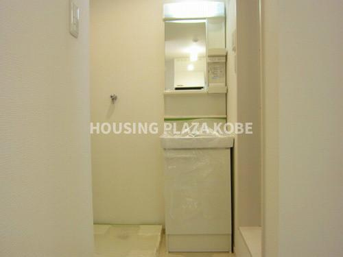 H.Cフラッツ須磨関守の洗面所