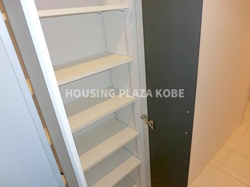 パロス須磨浦通の収納