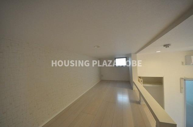 プランドール神戸の収納|広々ロフト付き