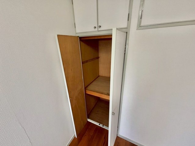 メゾン今在家の収納