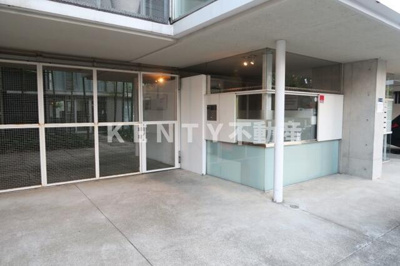 【エントランス】 | Ｇ－ＦＬＡＴ | 清潔なエントランスです