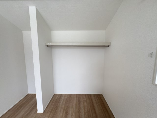 読谷村高志保（全2棟）2号棟の洋室|※同仕様写真です