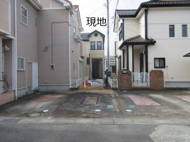 中古戸建　熊谷市新堀1085-7（リフォーム住宅）の駐車場