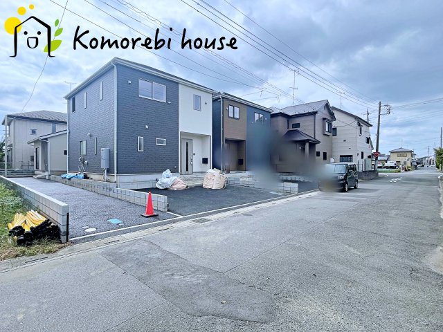鴻巣市筑波　第5　Ⅱ期　新築一戸建て　グレイドルガーデン　03の前面道路含む現地写真|前面道路含む現地写真です