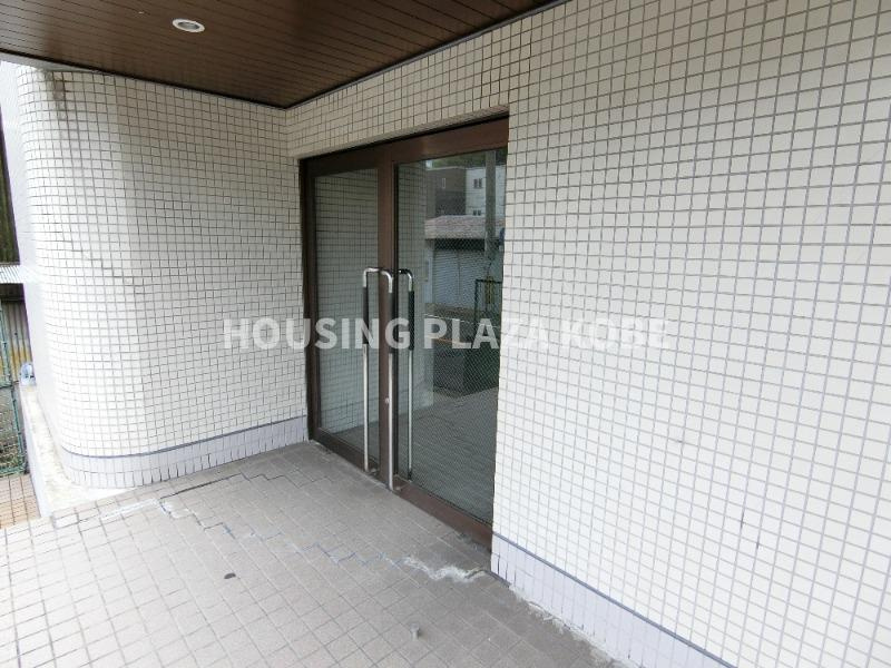 妙法寺シャロムのエントランス