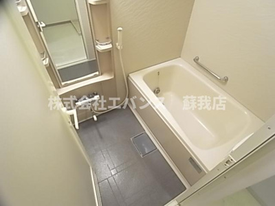 【浴室】 | アレックス千葉寺 | 日々の暮らしに欠かせないお風呂です