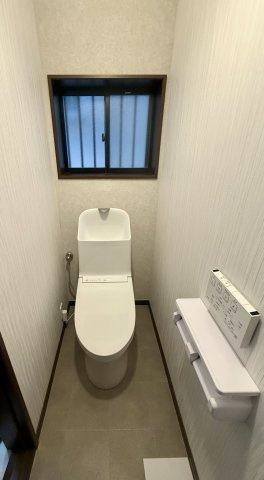 中古戸建　大東市灰塚４丁目（平成11年築）のトイレ