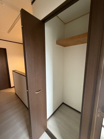 中古戸建　大東市灰塚４丁目（平成11年築）の収納