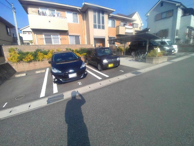 エクセルコートの駐車場