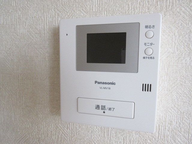 ハイツ飯田のセキュリティ|あると安心ＴＶモニタ付インタホン