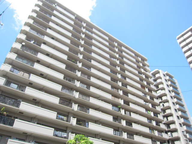 グレーシィ須磨アルテピアⅢ番街1期棟の外観