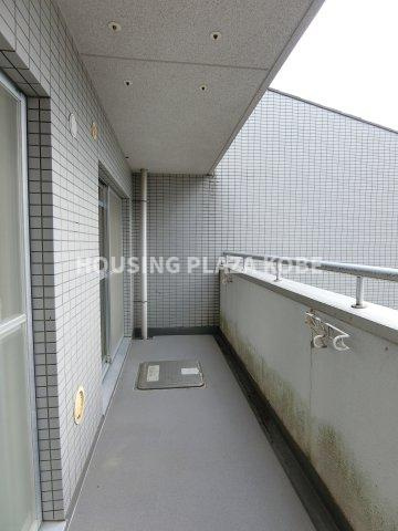 高倉山ハイツのバルコニー