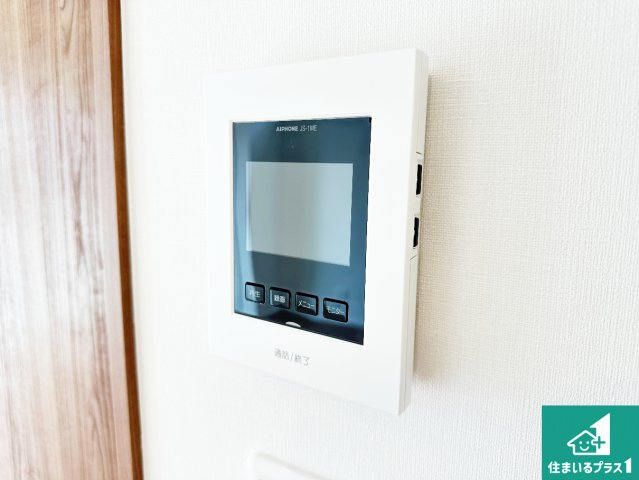29(土)30(日)現地説明会！　桜井市西之宮の防犯設備|カラーモニターインターホン！声だけでなく来訪者の姿や顔がモニターで確認できるので、小さなお子様がいらっしゃるご家庭でも安心できます！