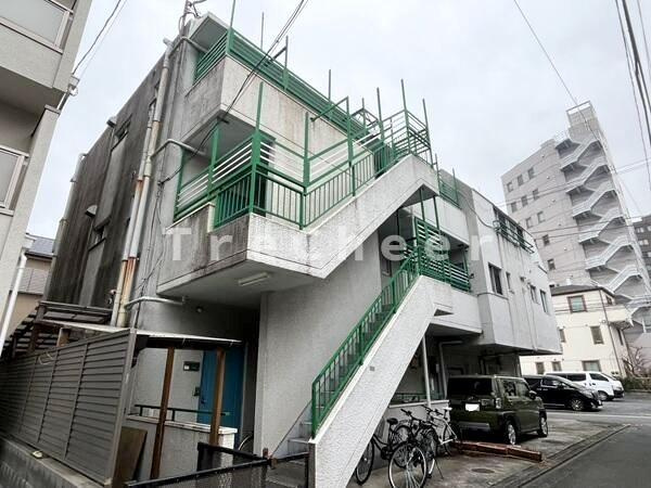 グリーンコーポラスの外観
