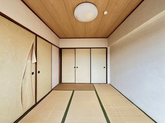 ライオンズマンション千代田弐番館の和室