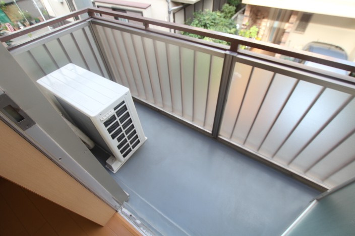 【バルコニー】