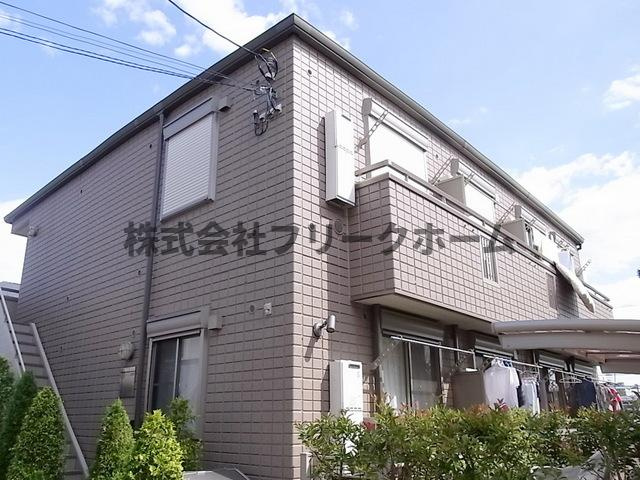 武蔵野市境南町３丁目のアパートの外観