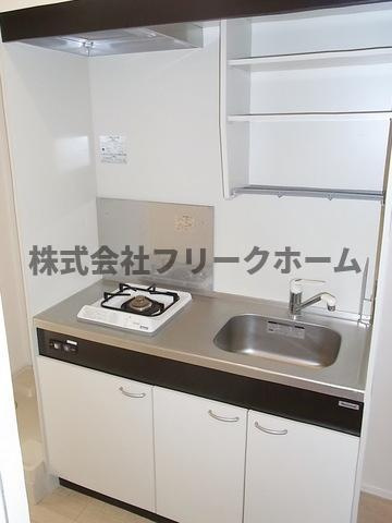 武蔵野市境南町３丁目のアパートのキッチン