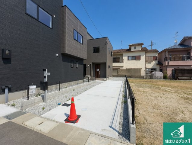 桜井市西之宮　新築一戸建ての駐車場|駐車スペース！散水栓があるので、こまめに愛車を洗えます！