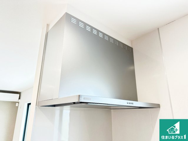 桜井市西之宮　新築一戸建ての設備|汚れにくいスロットフィルタでお手入れラクラク！ＬＥＤ照明付き！