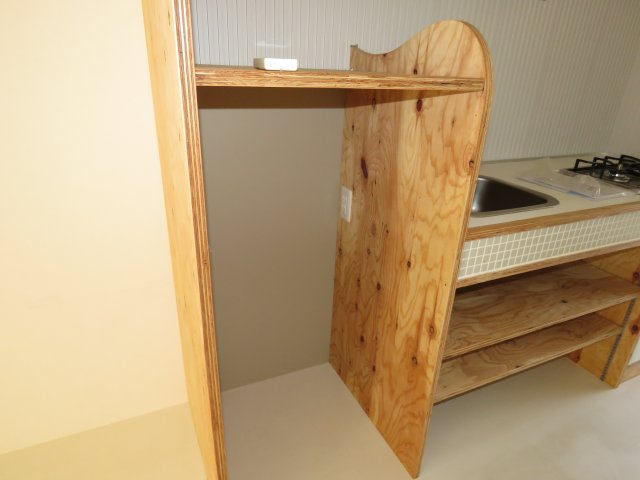 ｓｖａｒｔｂｒｕｎ（スヴァートブルン）の収納
