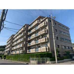 グローリアスヒルズ高蔵寺白山町の外観