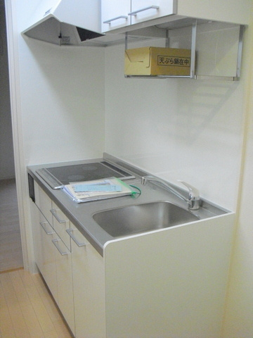 フォンテ　横濱のキッチン|安全で掃除もしやすいＩＨクッキングヒーター２口