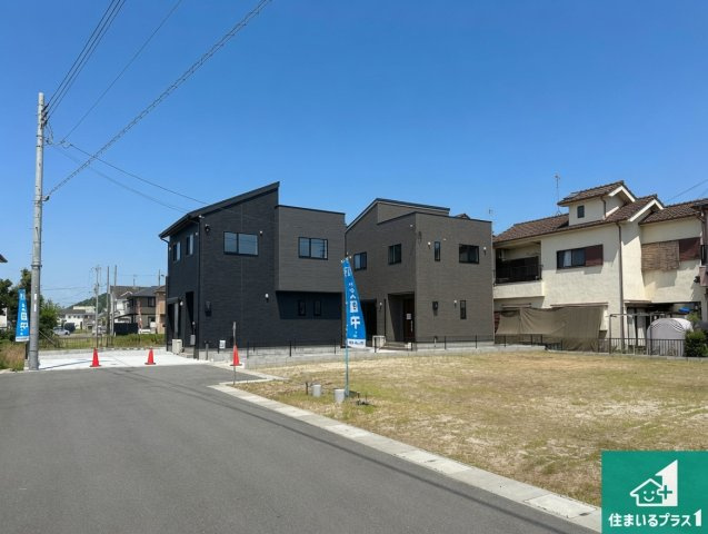 ●12(土)13(日)現地説明会！　桜井市西之宮　新築一戸建ての外観|お客様に長く安心して住んでいだだける事にこだわった家づくり！住んでからのアフターサービスにもしっかりと取り組んでいます！