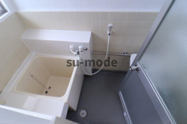 鳥飼マンションの浴室