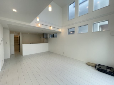 【居間・リビング】 | 豊見城市名嘉地（全3棟）3号棟 | ※同仕様写真です　