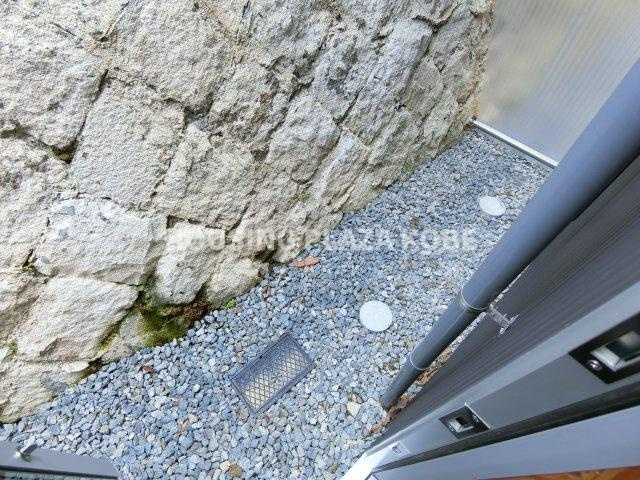 Y’s house RD-09の庭