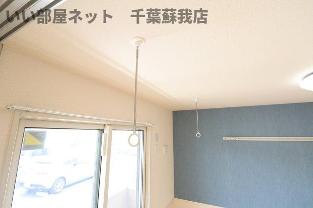 ミラベルコートの寝室|室内物干