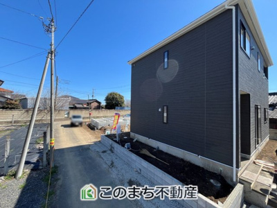 【前面道路含む現地写真】 | CRADLEGARDEN古河市中田第5　1号棟