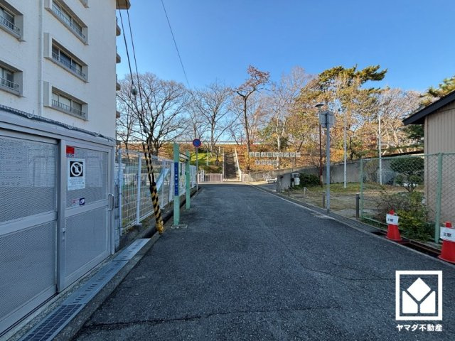 ルネ武庫川の周辺