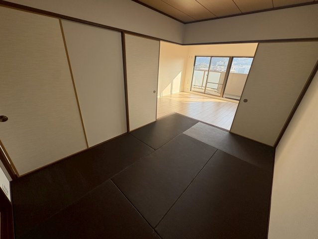 グレーシィ須磨アルテピアⅡ番街 の和室|落ち着いた雰囲気の和室です