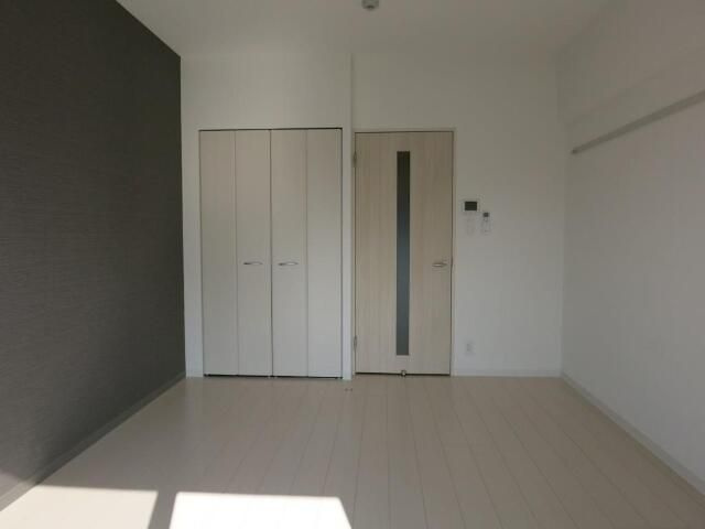 Ｈａｌｅ　Ａｒａｉの寝室