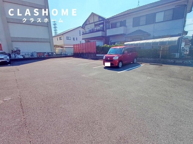 ファミール静Ⅱ　　　刈谷市近郊の賃貸はクラスホームの駐車場