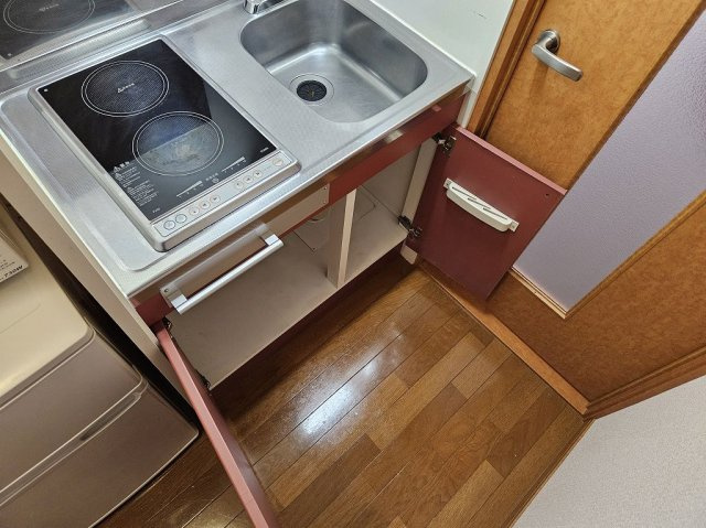【キッチン】 | レオパレスリバーサイドタイラ | 備品や設備仕様は号室等により異なります現地をご確認下さい。