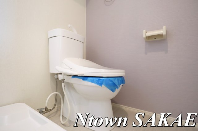 【トイレ】 | ハーモニーテラス高道町Ⅲ | シンプルで使いやすいトイレです