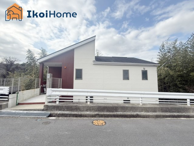 神戸市西区桜が丘西町2丁目　中古戸建