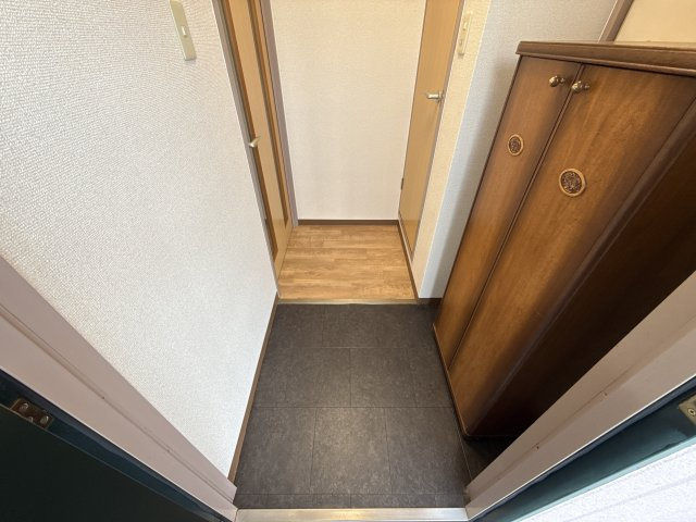 リバティ溝口の玄関