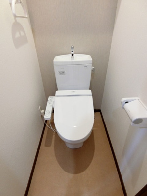 【トイレ】 | ES-Grande大阪同心 | 落ち着いた色調のトイレです