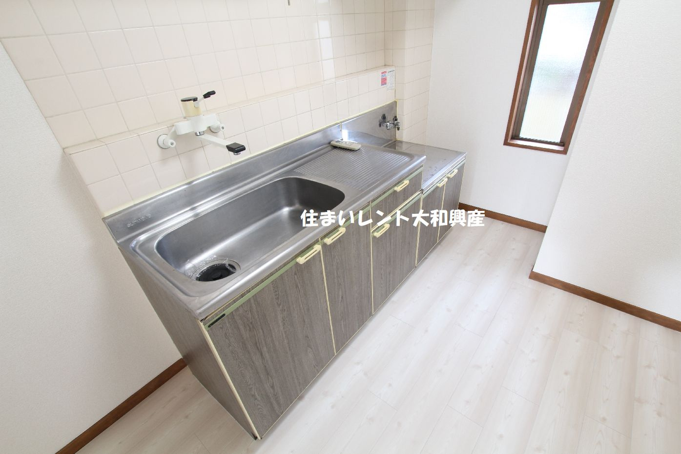 ロイヤルハウス２のキッチン