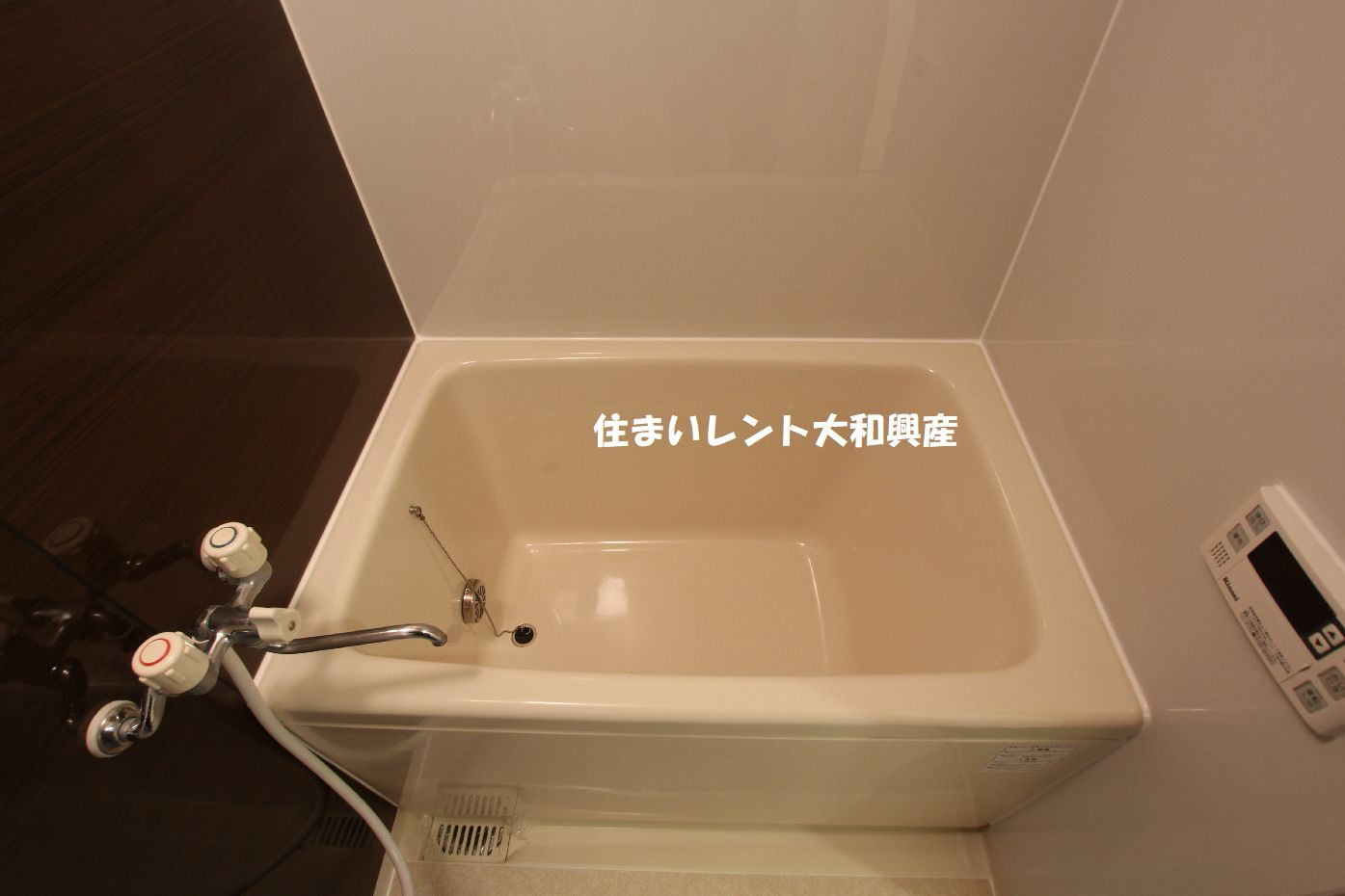 ロイヤルハウス２の浴室