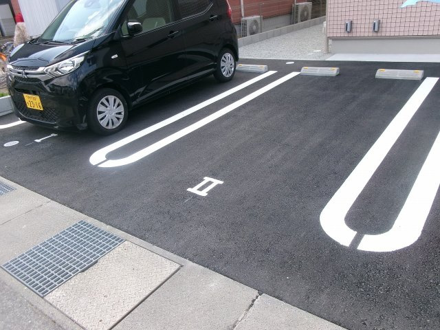 Casa Erbenの駐車場