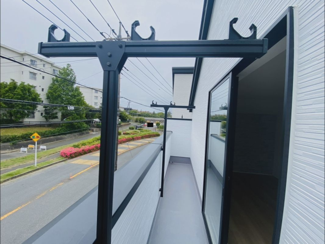 成田市中台12期　全2棟　新築戸建のバルコニー