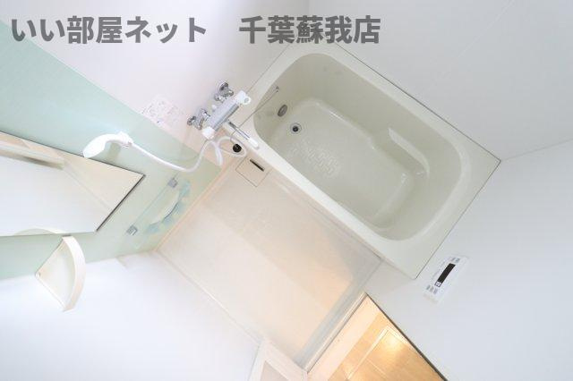 ルミエールⅡの浴室|日々の疲れを癒すお風呂付です