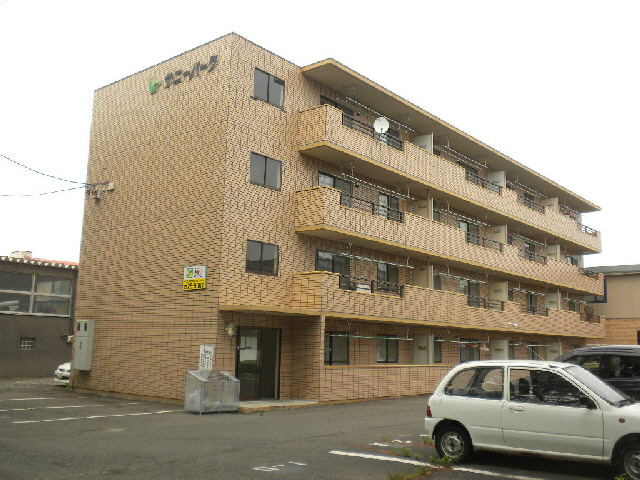 サニーパークの外観